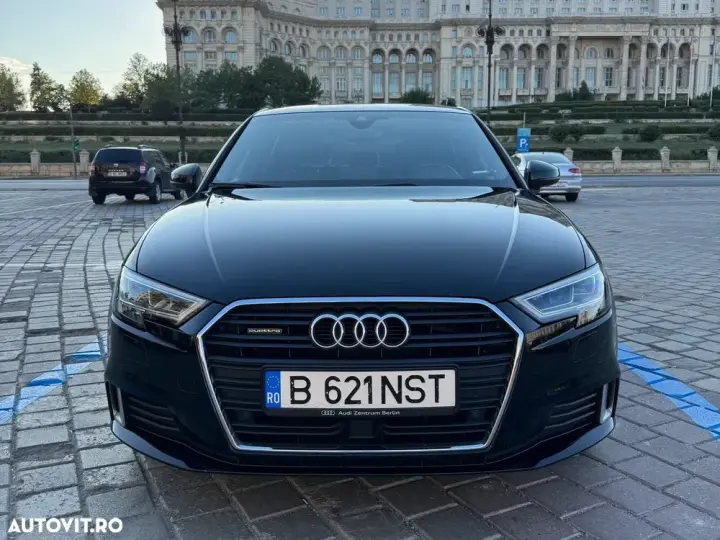 Audi A3 Sportback 8V 2.0 40 TFSI quattro S tronic S Line