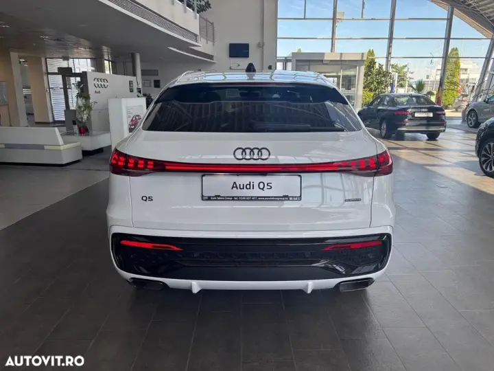 Audi Q5 50 TFSI e quattro S tronic PHEV S Line