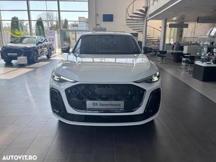 Audi Q5 50 TFSI e quattro S tronic PHEV S Line