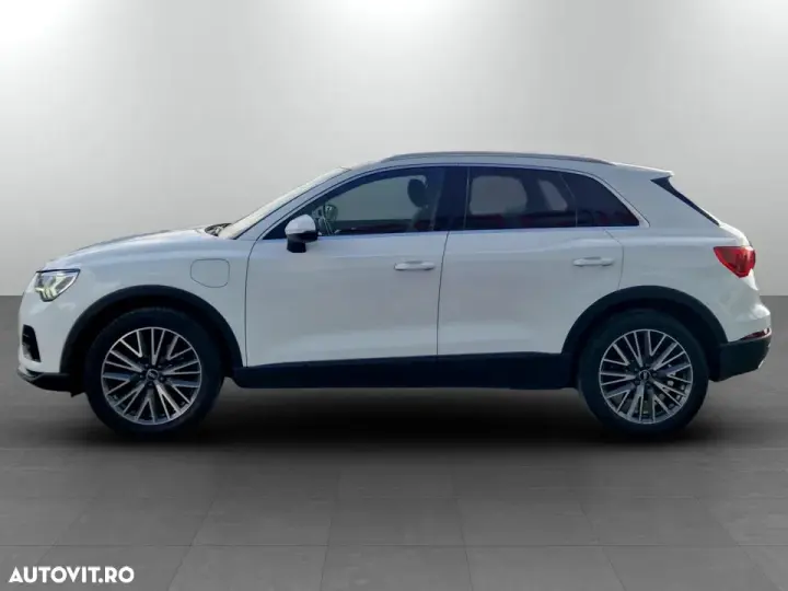 Audi Q3 F3 1.4 45 TFSI e PHEV Basic