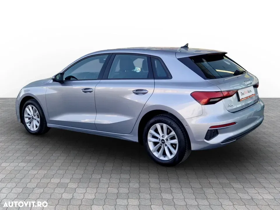 Audi A3 Sportback 8Y 2.0 30 TDI Advanced — imagine 3