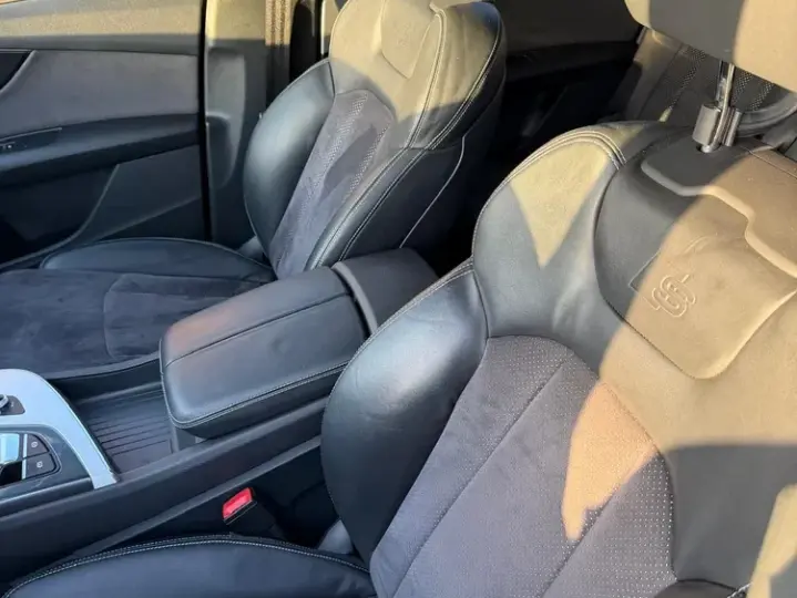 Audi Q7 4L