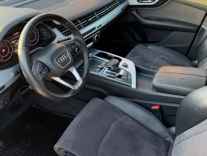 Audi Q7 4L