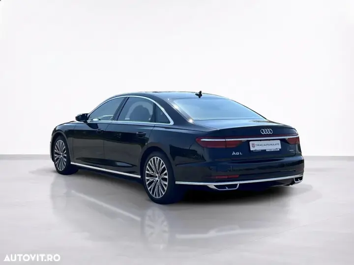 Audi A8 D5