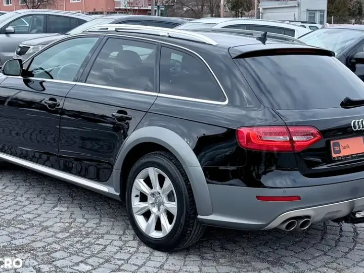 Audi A4 Allroad B8 2.0 TDI S tronic