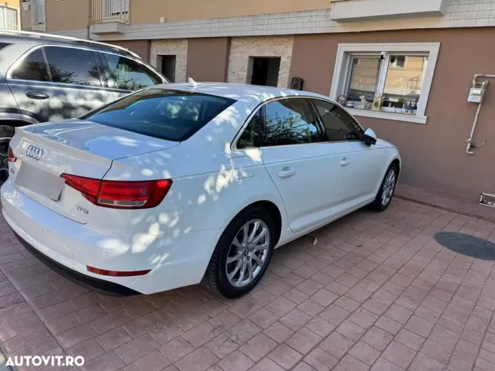 Audi A4 Limuzina B9 1.4 TFSI S tronic