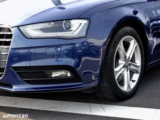 Audi A4 Limuzina B8 2.0 TDI quattro — imagine 4
