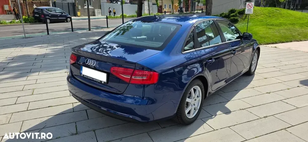 Audi A4 Limuzina B8 2.0 TDI quattro — imagine 5