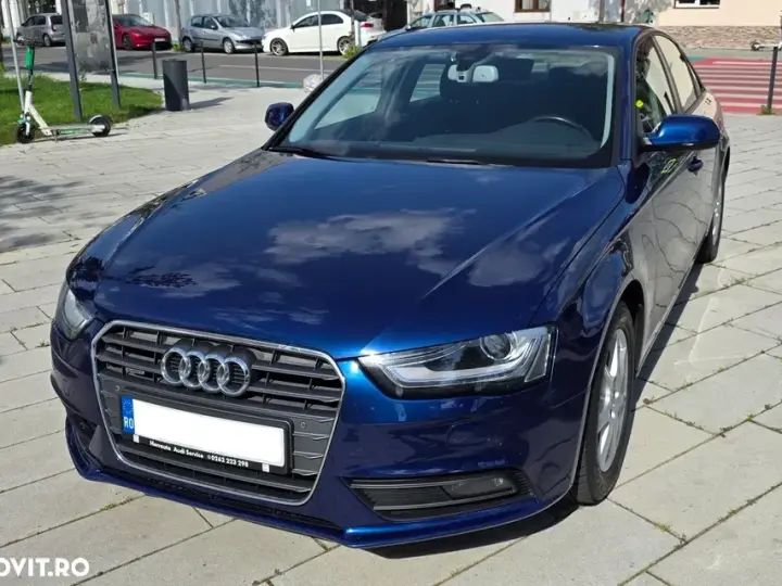Audi A4 Limuzina B8 2.0 TDI quattro