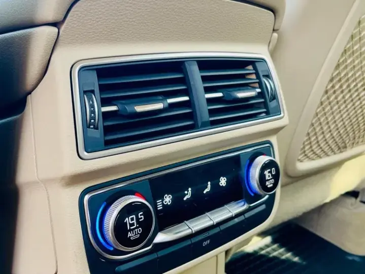 Audi Q7 4M