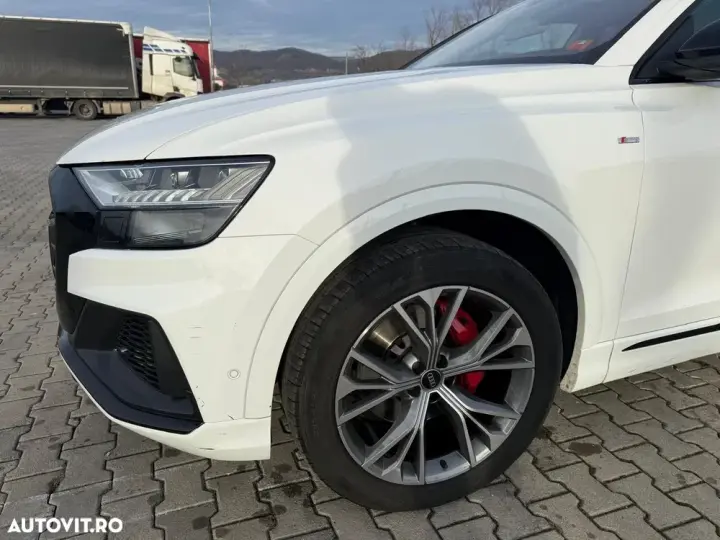 Audi Q8 3.0 55 TFSI quattro Tiptronic MHEV