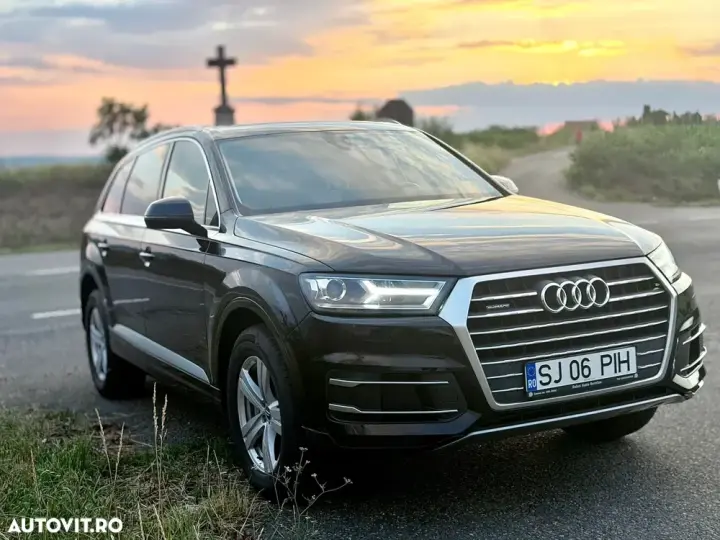Audi Q7 4M
