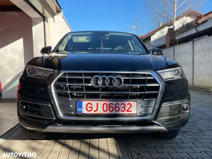 Audi Q5 FY 50 TFSI e quattro S tronic