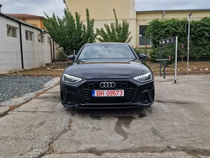 Audi A4 Limuzina B9 35 TFSI S tronic sport