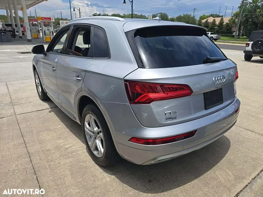 Audi Q5 FY 2.0 TFSI S tronic Basic — imagine 2