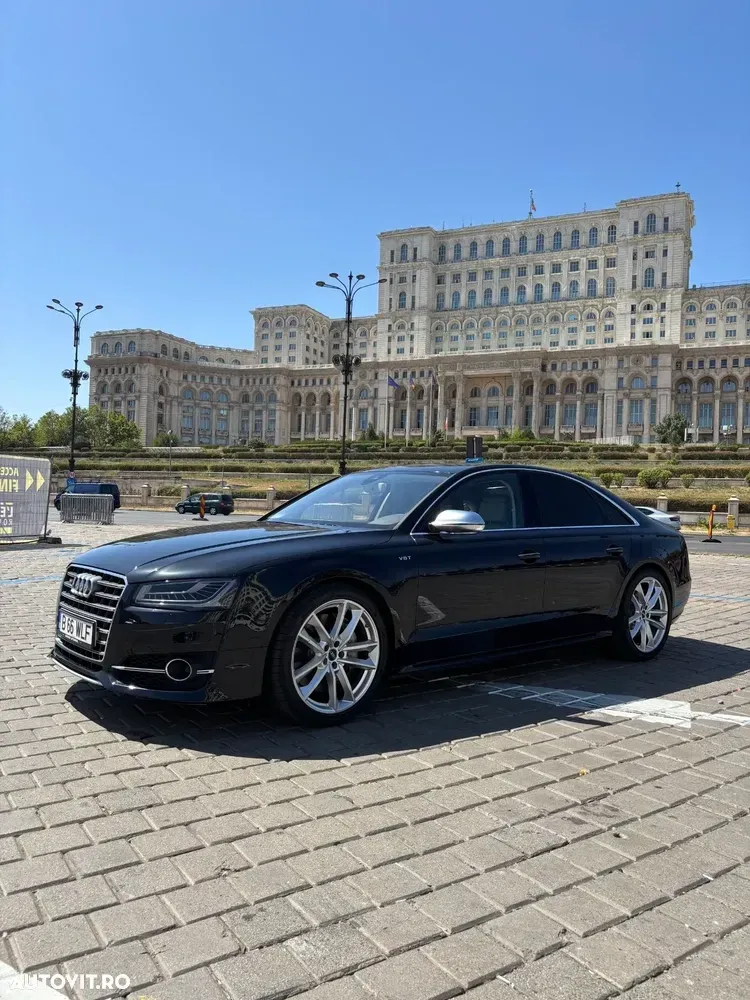 Audi S8 D4 Plus 4.0 TFSI quattro Tiptronic — imagine 2