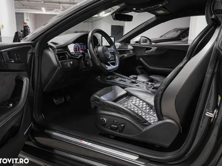 Audi RS5 F5 4.2 FSI quattro Stronic