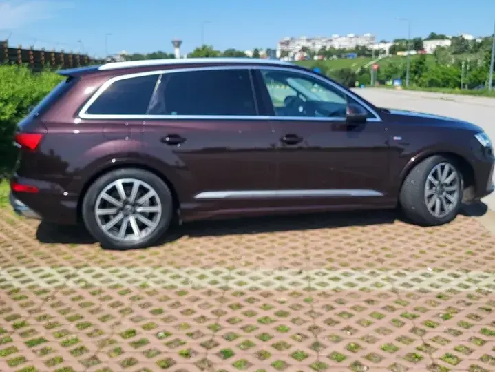 Audi Q7 4M
