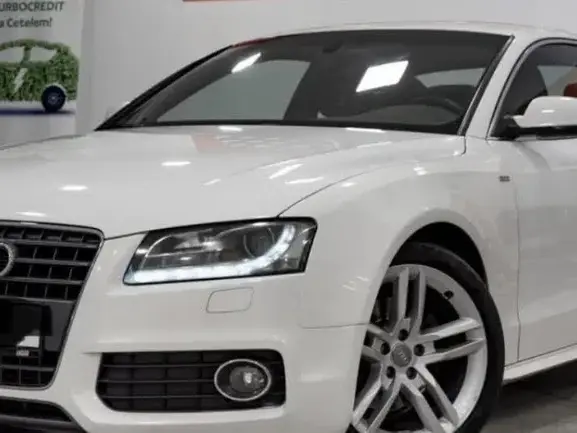 Audi A5 Coupé 8T 2.0 TFSI multitronic