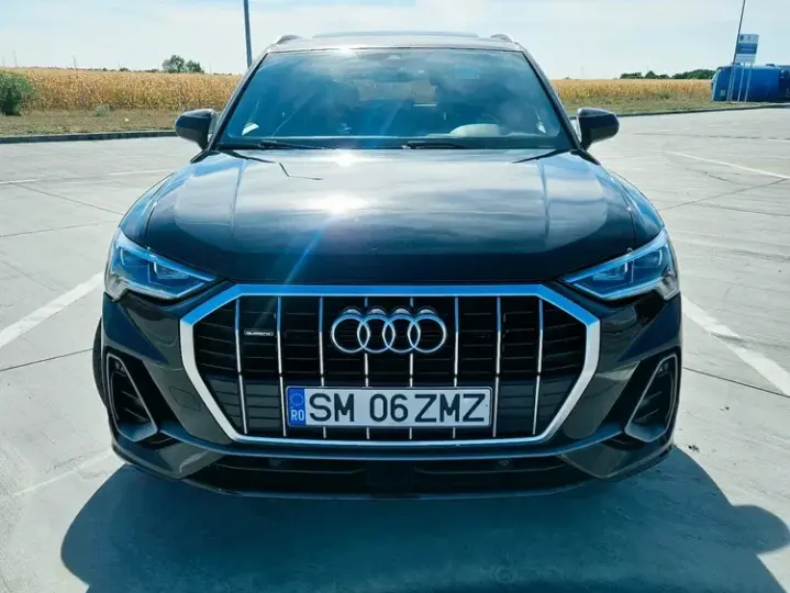 Audi Q3 2.0 45 TFSI S tronic quattro S Line