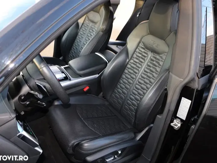 Audi RS Q8 4.0 TFSI quattro MHEV Tiptronic
