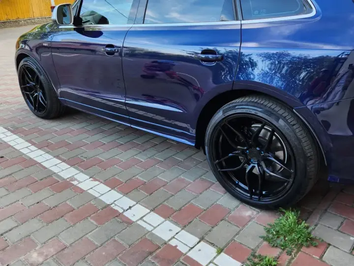 Audi SQ5 8R