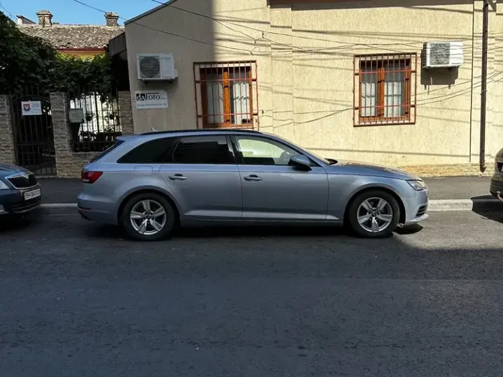 Audi A4 Avant B9 2.0 TDI