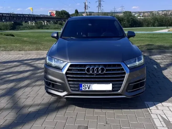 Audi Q7 4M