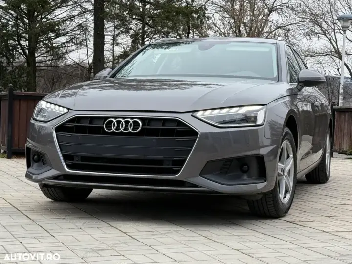 Audi A4 Avant B9 30 TDI S tronic advanced