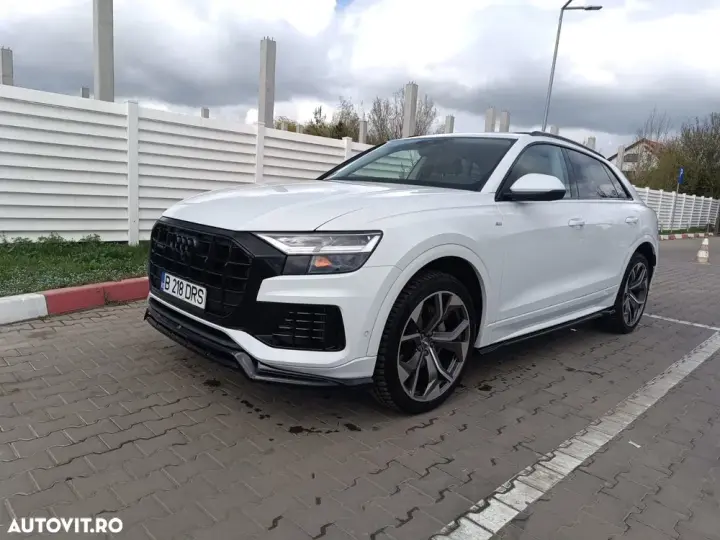 Audi Q8 3.0 55 TFSI quattro Tiptronic MHEV