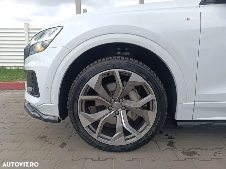 Audi Q8 3.0 55 TFSI quattro Tiptronic MHEV