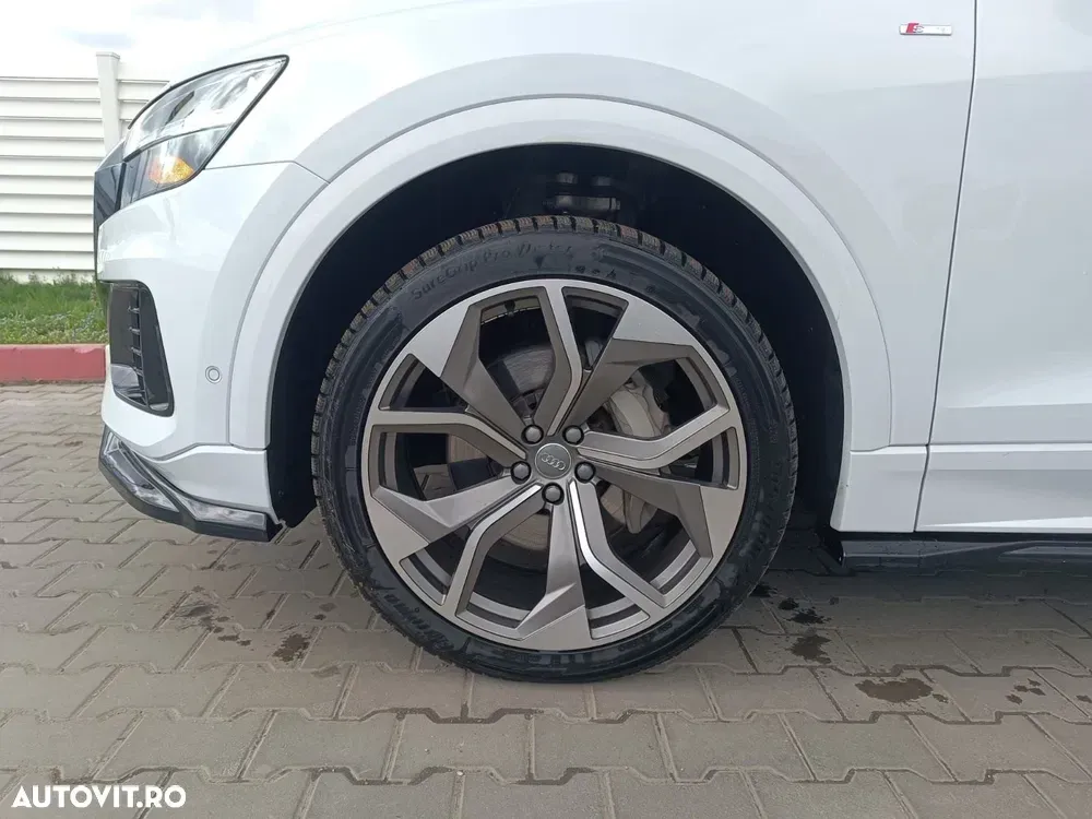 Audi Q8 3.0 55 TFSI quattro Tiptronic MHEV — imagine 2