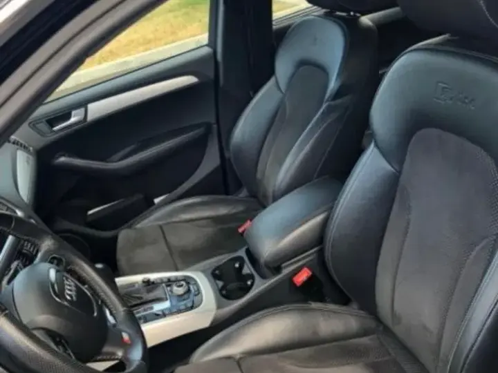 Audi Q5 8R