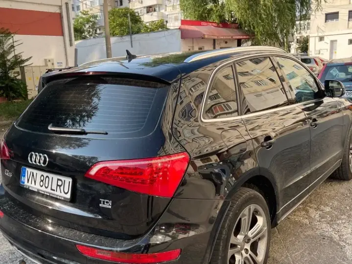 Audi Q5 8R