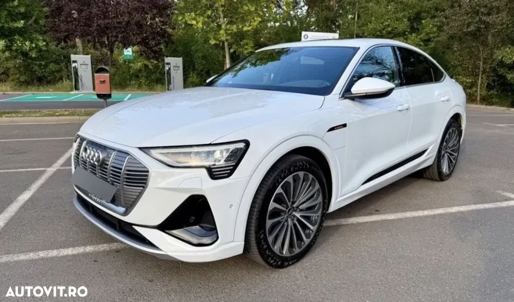 Audi e-tron 50 quattro advanced — imagine 4
