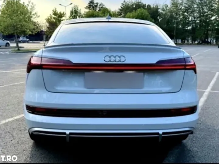 Audi e-tron 50 quattro advanced