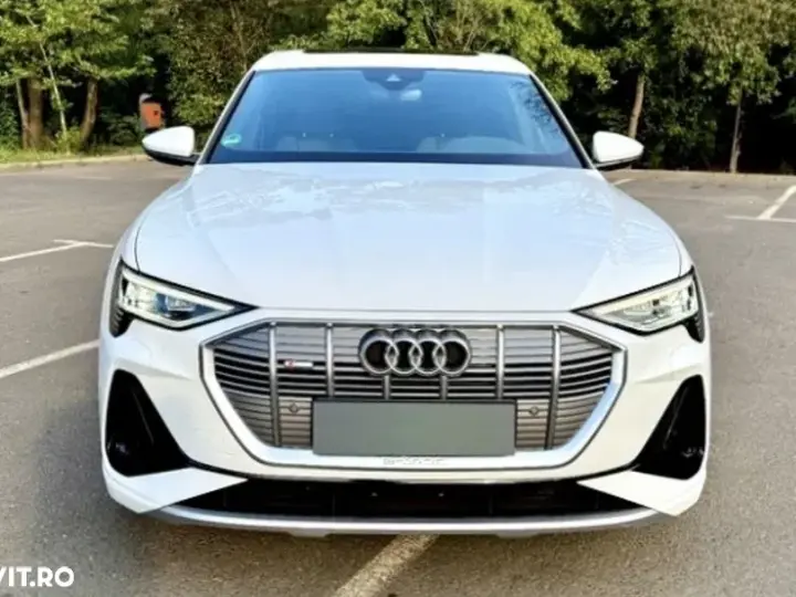 Audi e-tron 50 quattro advanced