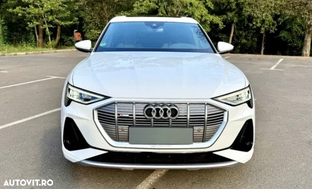 Audi e-tron 50 quattro advanced — imagine 5