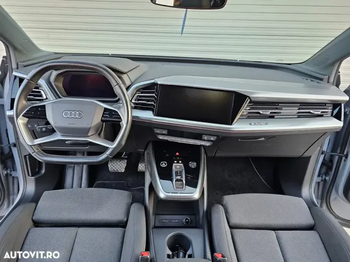 Audi Q4 e-tron SUV