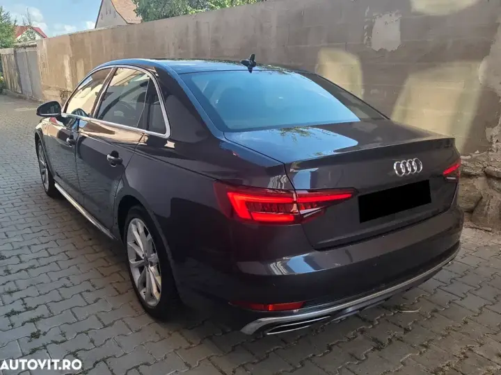 Audi A4 Limuzina B9 40 TFSI S tronic design
