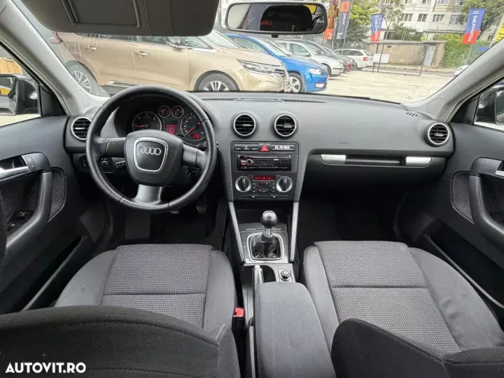 Audi A3 Sportback 8P 2.0 TDI DPF Ambition