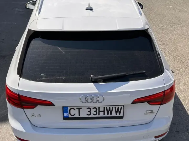 Audi A4 Avant 2.0 TDI S tronic quattro