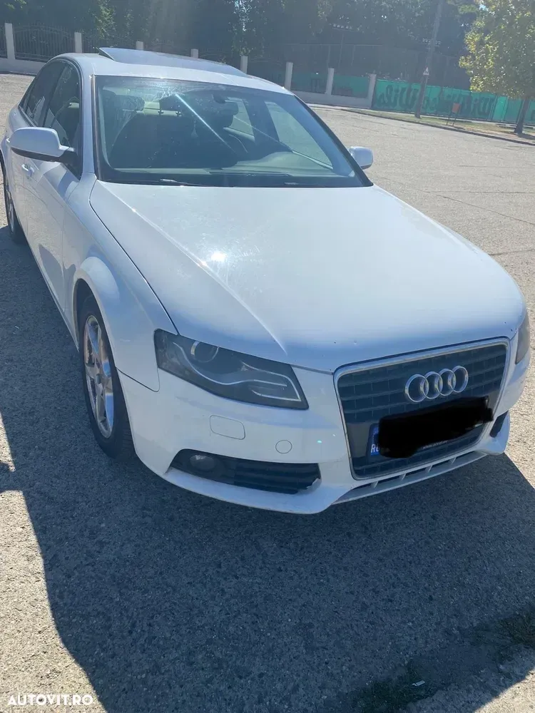 Audi A4 Limuzina 2.0 TDI B8 — imagine 2