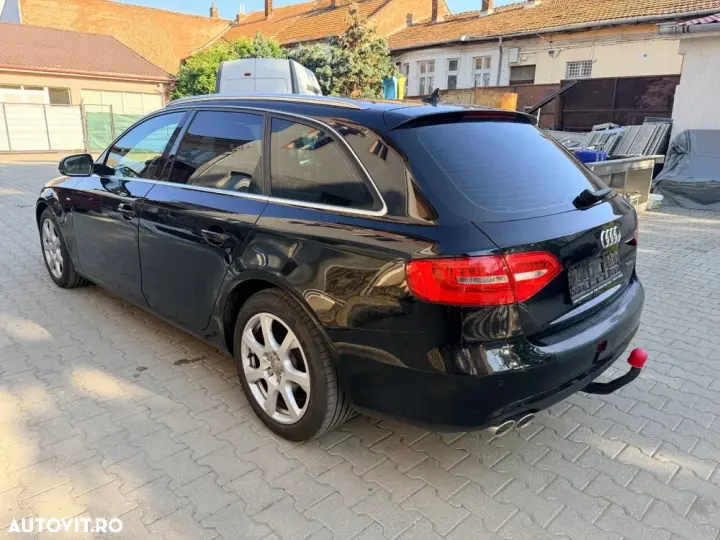 Audi A4 Avant B8 2.0 TDI ultra Sport