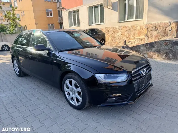 Audi A4 Avant B8 2.0 TDI ultra Sport