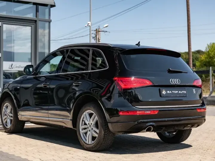 Audi Q5 8R 2.0 TDI Quattro S tronic