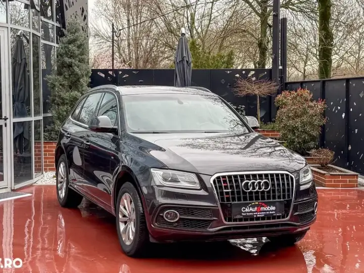 Audi Q5 8R 2.0 TDI Quattro S tronic Sport