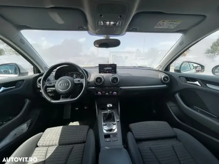 Audi A3 Limuzina 8V 2.0 TDI S line Sportpaket