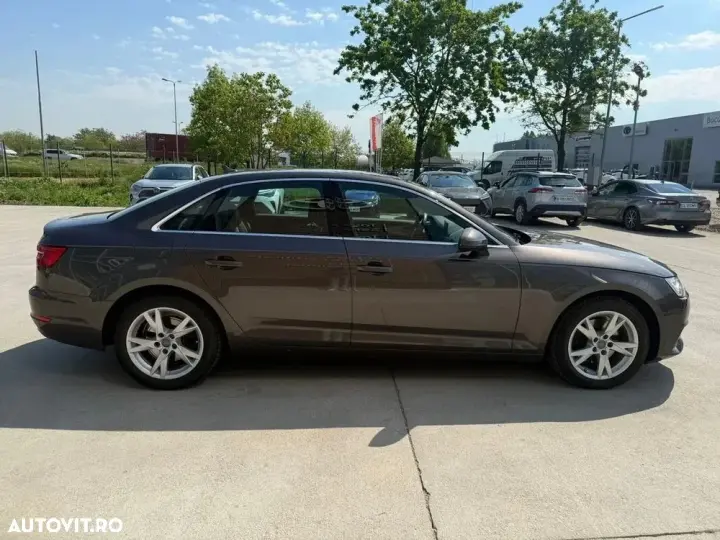 Audi A4 Limuzina B9 2.0 TDI S tronic