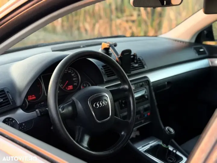 Audi A4 Limuzina B7